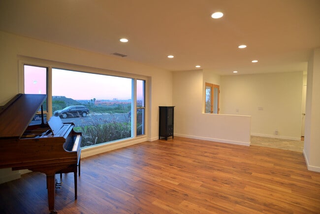 Living Room West View - 7930 Campion Dr