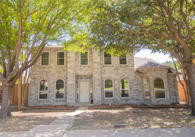 Primary Photo - 719 Cottonwood Bend Dr