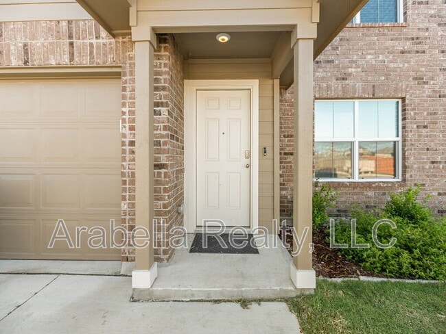 Building Photo - 6510 Vivaldi Isle