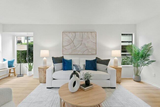Foto del edificio - 111 Bean Creek Rd