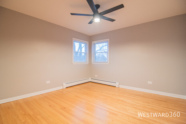 Building Photo - Fully renovated 1bed/1bath