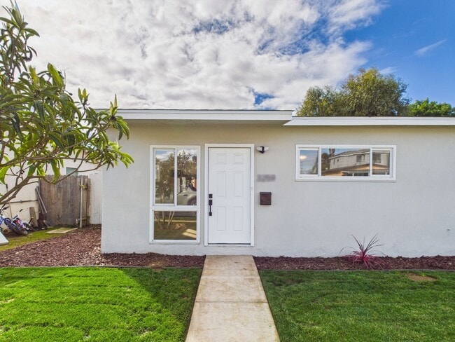 Building Photo - 3257-59 Luna Ave