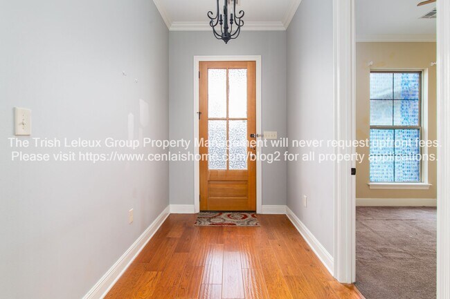 Foto del edificio - 4/2 New home close to Jackson st
