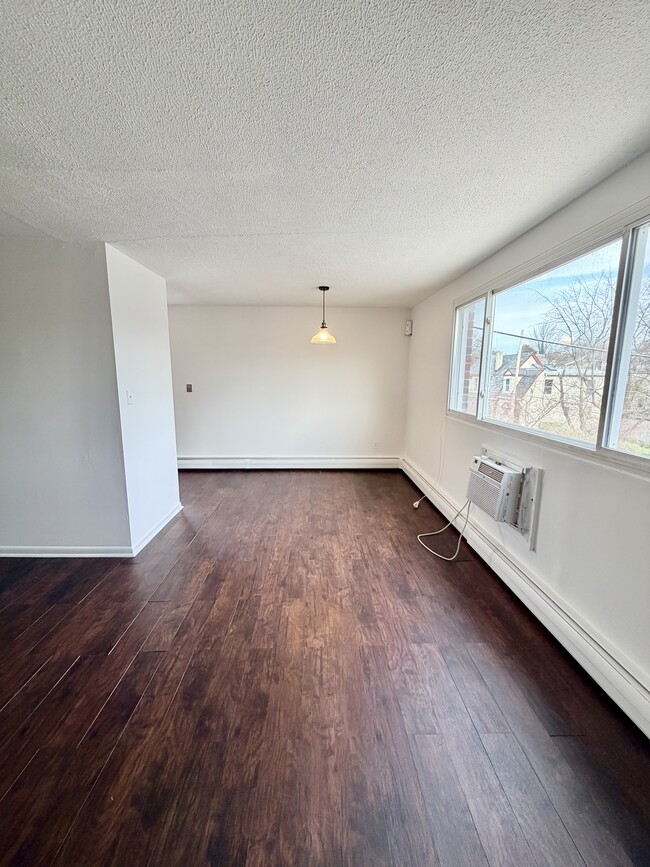 Photo - 6518 N Camac St Apartment