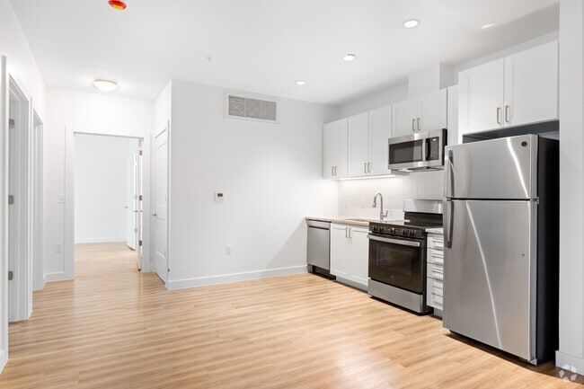 3BR, 2BA - 1,288SF - Kitchen, Dining Room - Ontario Place