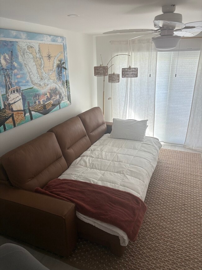 Foto del edificio - 16881 Davis Rd