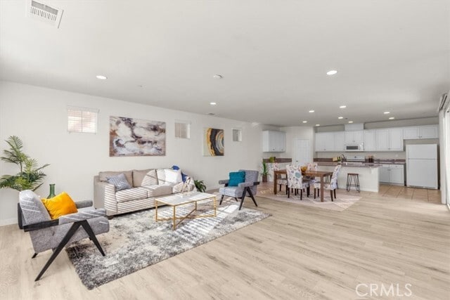 Building Photo - 13044 Bramble St