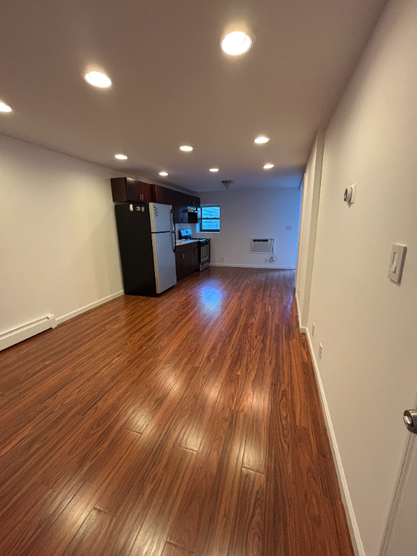Building Photo - 379 Herkimer St