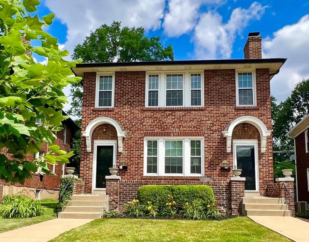 7329 Lindell Blvd Unit 2, University City, MO 63130 Apartments in University City, MO