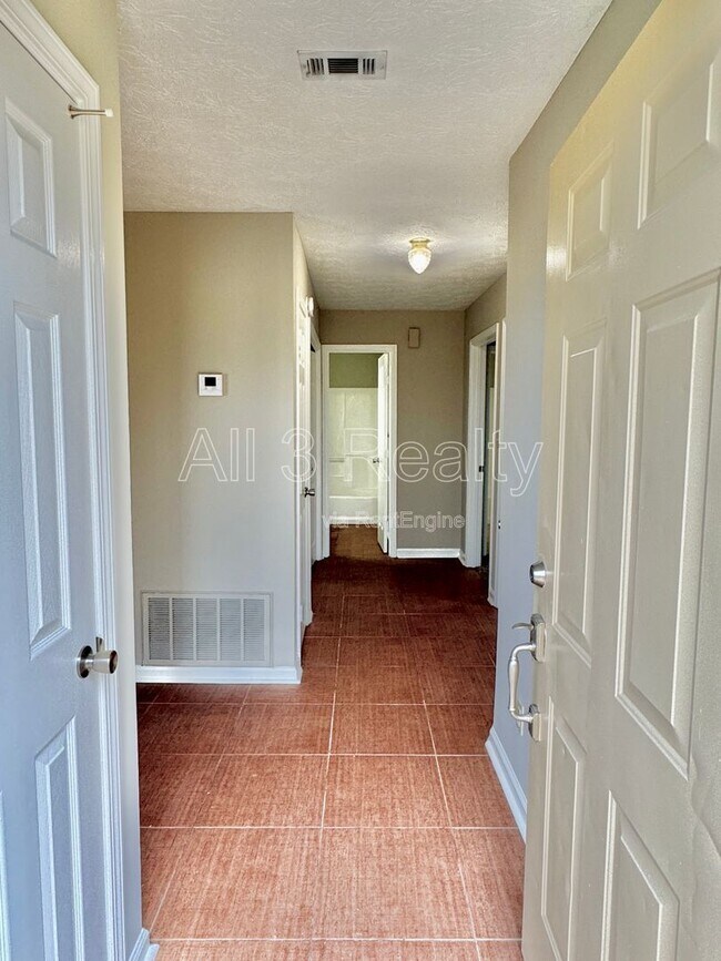 Foto del edificio - 5931 Brewbaker Blvd