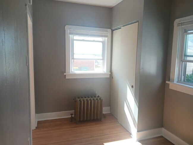 Foto del edificio - 3185 S Sherman St