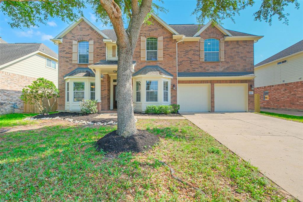 Foto principal - 17627 Quiet Loch Ln