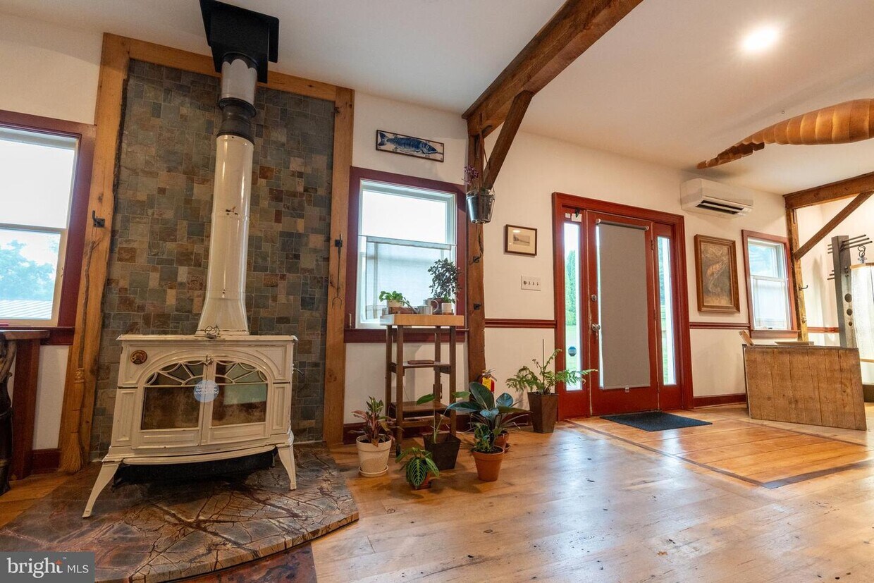 138 Moore Rd, Downingtown, PA 19335 House Rental in Downingtown, PA