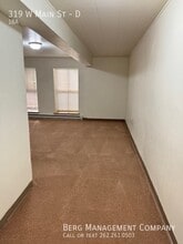 Building Photo - 319 W Main St