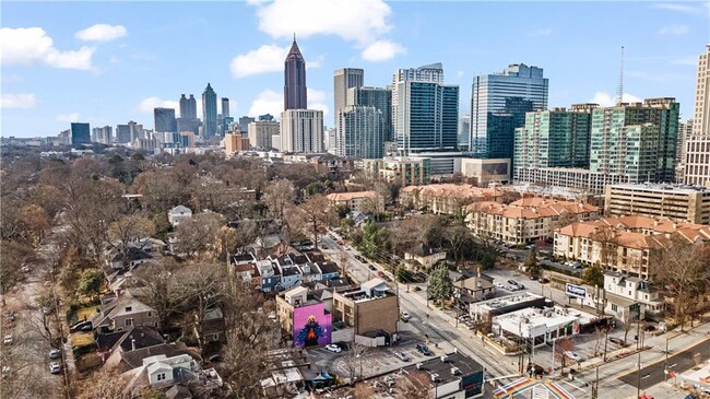 Foto del edificio - 975 Piedmont Ave NE