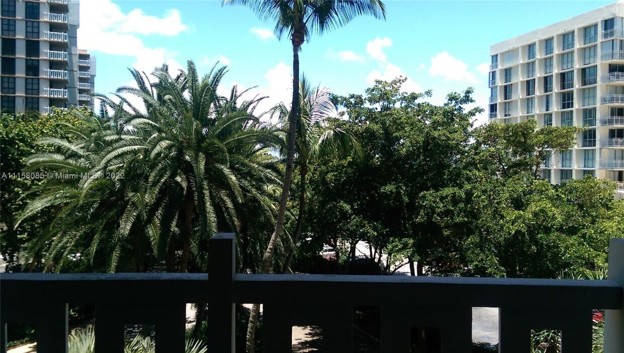 1111 Crandon A306 Key Biscayne Fl 33149 - 1111  Crandon  A306 Key Biscayne Fl 33149
