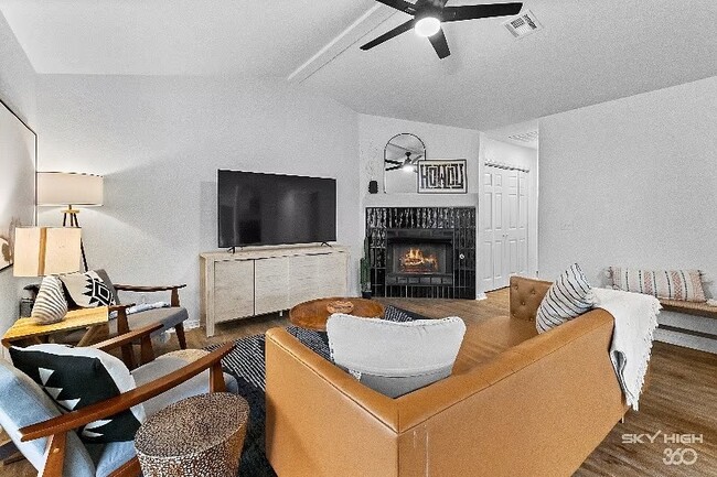 Photo - 3829 W Gardenia Dr House