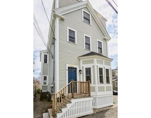 Primary Photo - 21 Beacon St
