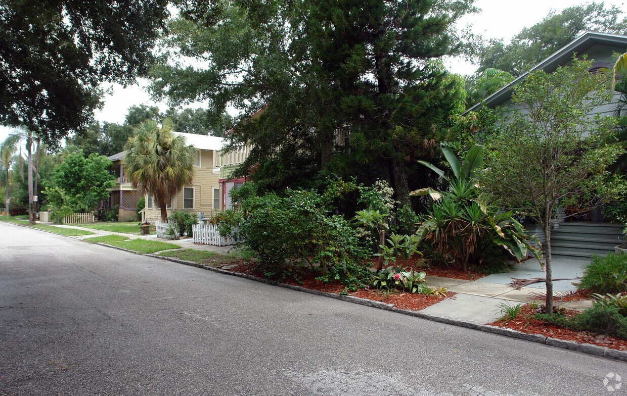 Foto del edificio - 1238 10th St N