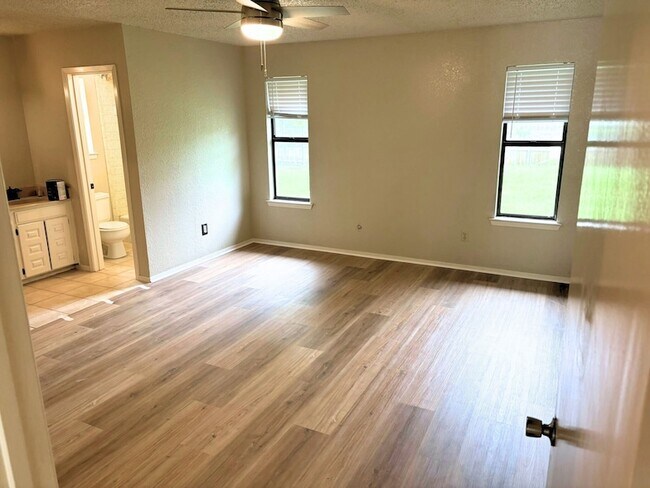 Foto del edificio - 1107 3rd St
