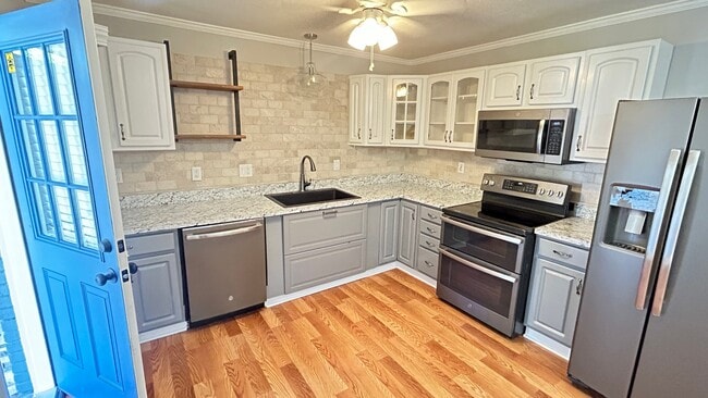 Building Photo - 2110 Keeneland Blvd