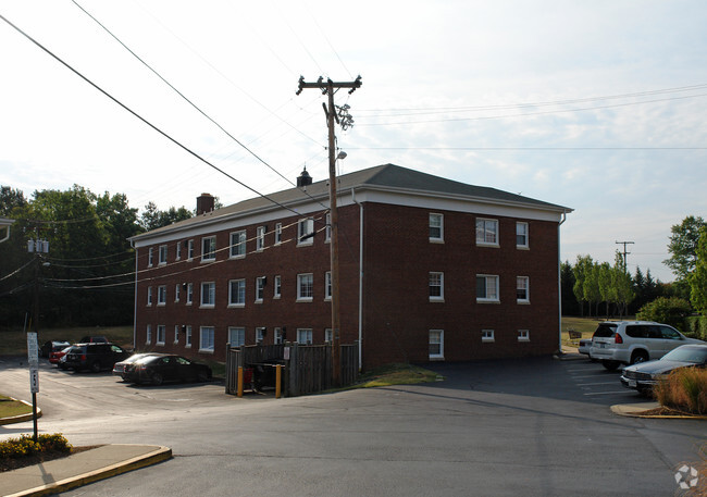 Foto del edificio - Patrick Henry Apartments