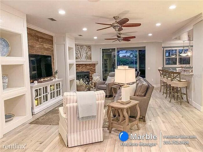 Foto del edificio - 3 br, 3 bath House - 6119 9th Avenue Cir NE