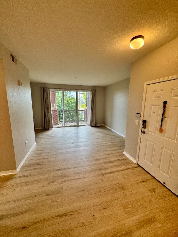Foto del edificio - 804 Summer Hawk Dr