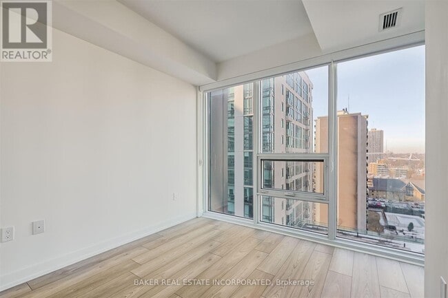 Building Photo - 223 Redpath Ave