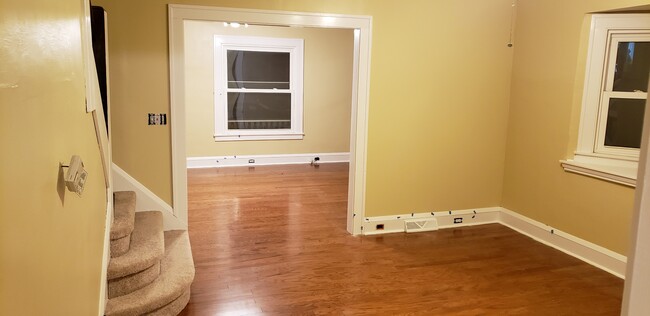Dining room into living room - 1496 W Clifton Blvd
