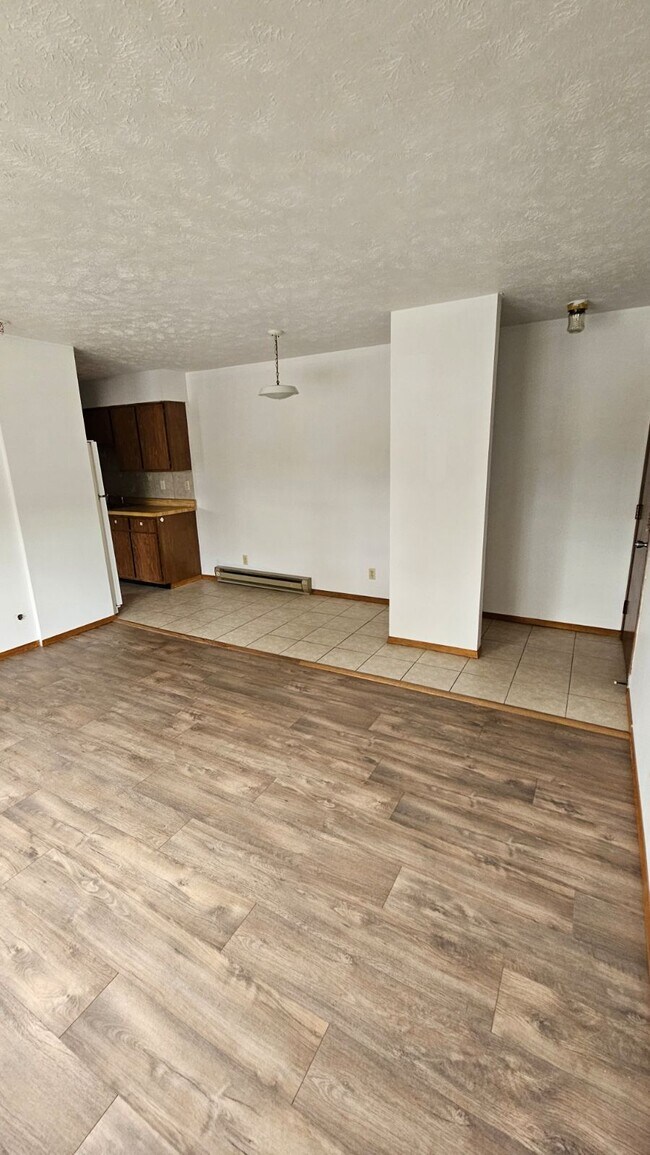 2857 City View Dr Unit 8, Rockford, IL 61103 Apartments in Rockford