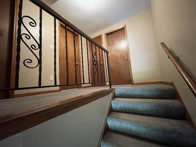 Upstairs hall - 1289 East and West Rd