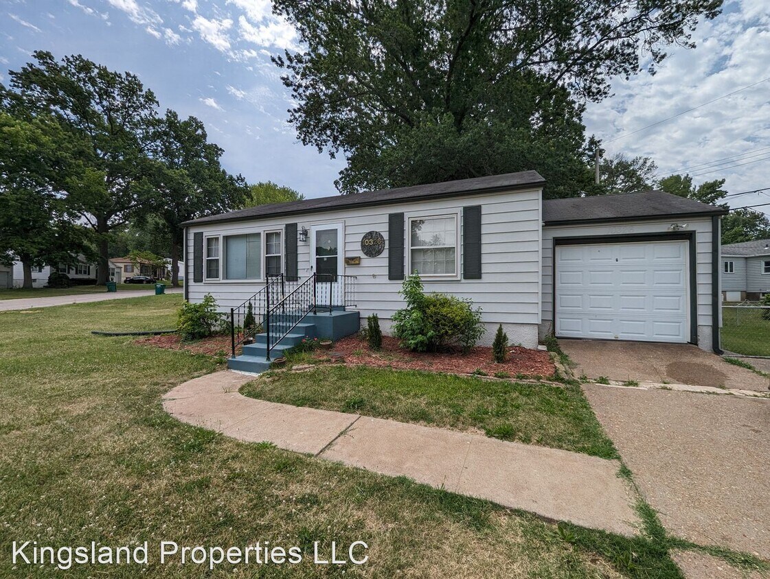 Primary Photo - 2 br, 1 bath House - 10326 Coburg Lands Dr