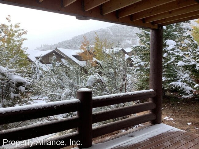 Building Photo - 3 br, 3.5 bath House - 5200 Bear Ridge Dri...