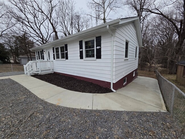 Photo - 5506 Campbell Ave House