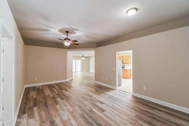 Building Photo - 3353 Double Ln