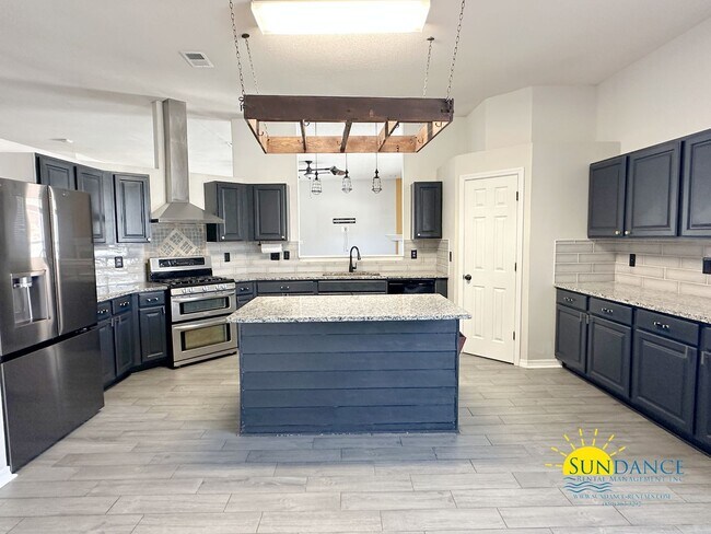 Foto del edificio - Stunning 3 Bedroom Home in Navarre!