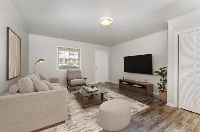 Living Area - Meadowview Apartments & Townhomes