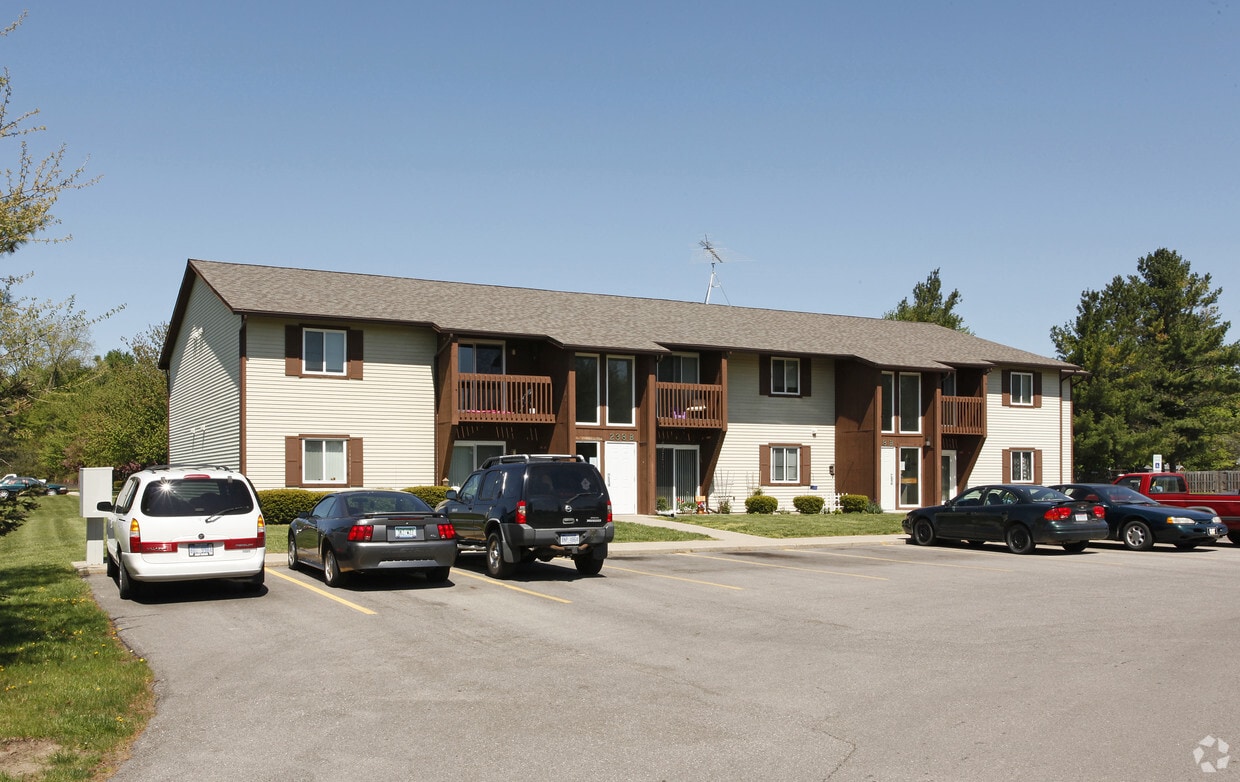 York Hills I - York Hills Apartments