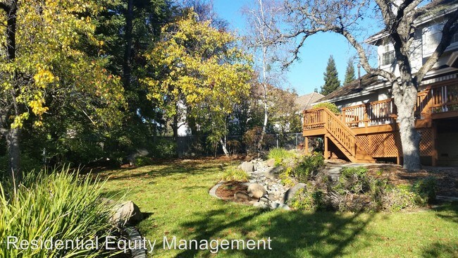 Building Photo - 4 br, 3 bath House - 2520 Belmont Way