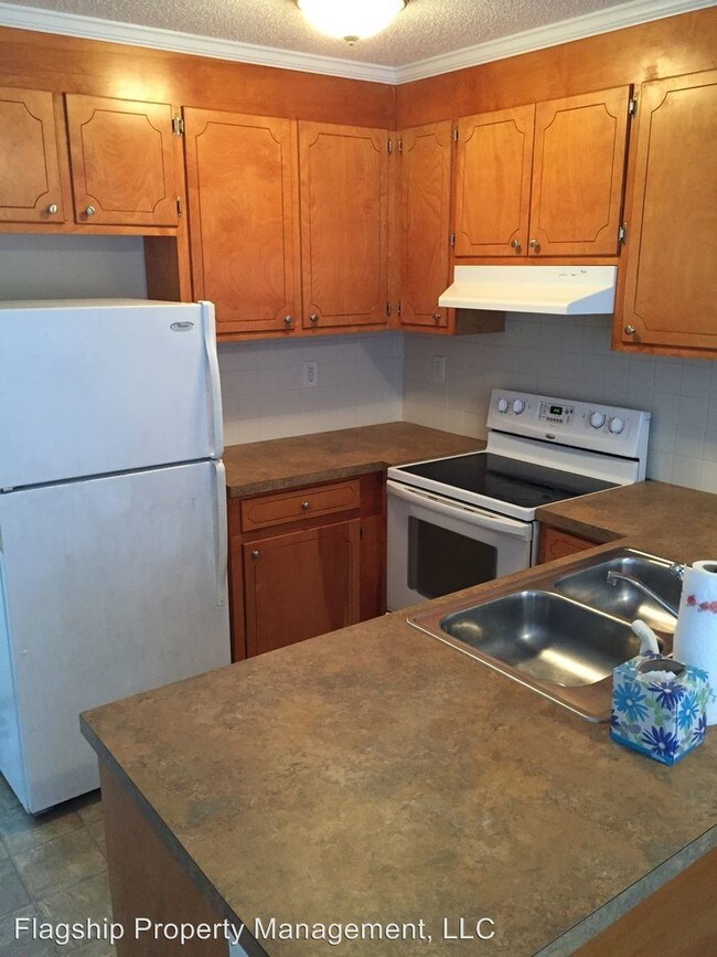 Building Photo - 3813 E Vancroft Cir