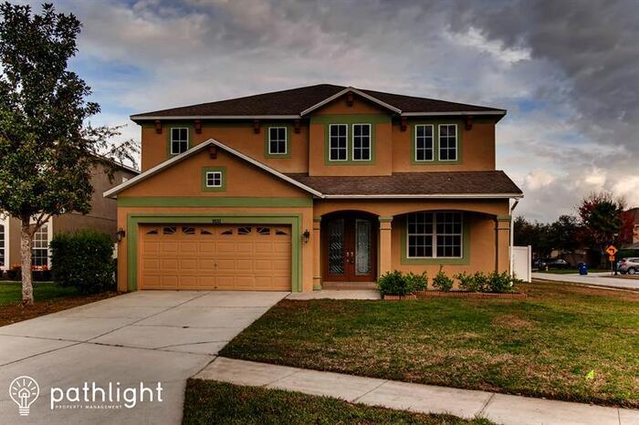 Foto principal - 9032 Lost Mill Drive