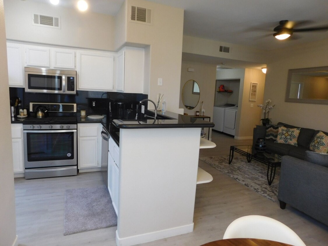 Primary Photo - GORGEOUS FULLY FURNISHED 2 BEDROOM UNIT*GA...