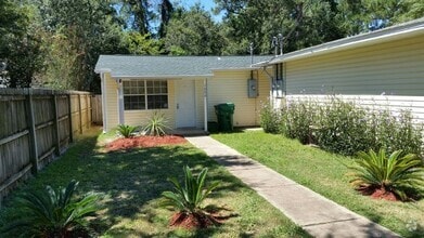Building Photo - 1000 Pineview Blvd