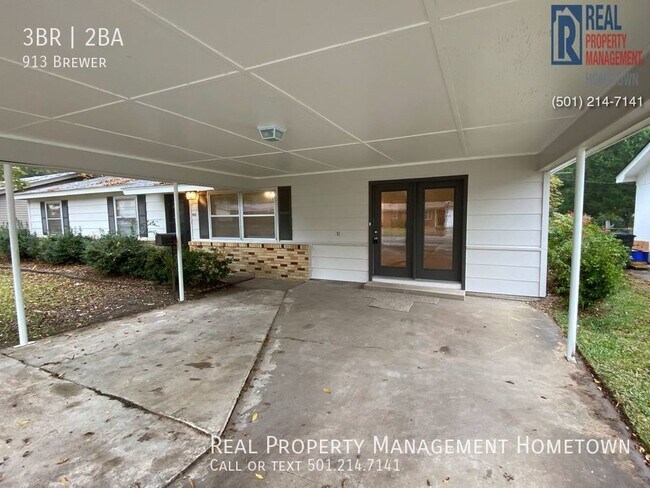 Foto del edificio - Beautiful Newly Renovated 3-bedroom 2-bath...