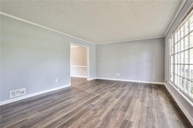 Building Photo - 1423 Martin Nash Rd SW