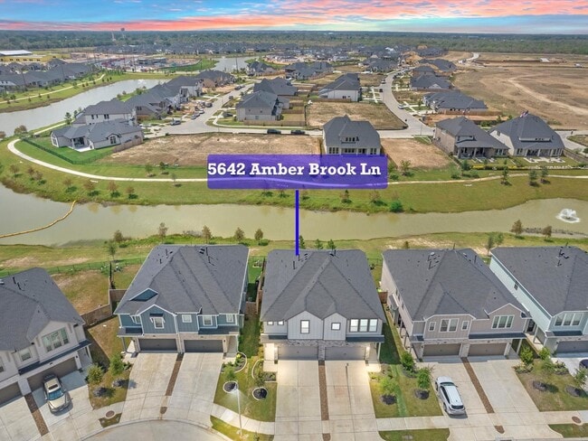 Building Photo - 5642 Amber Brook Ln