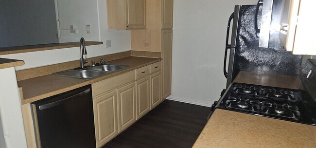 Foto del edificio - 8250 N Grand Canyon Dr