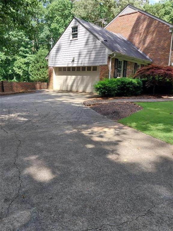 Building Photo - 6235 Riverside Dr