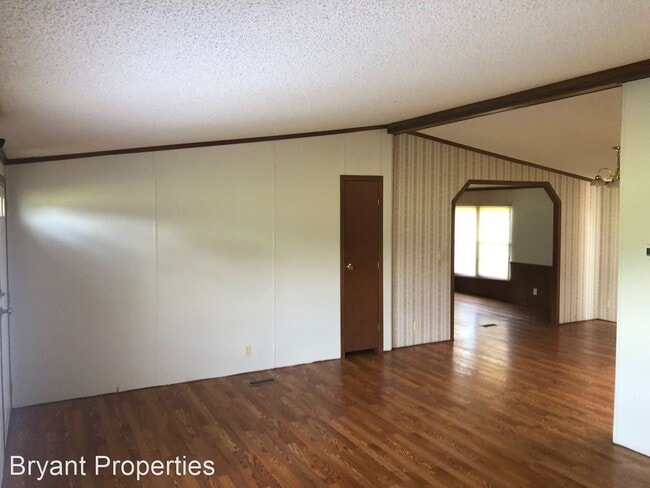 Building Photo - 3 br, 2 bath House - 1015 Dobbins Pike